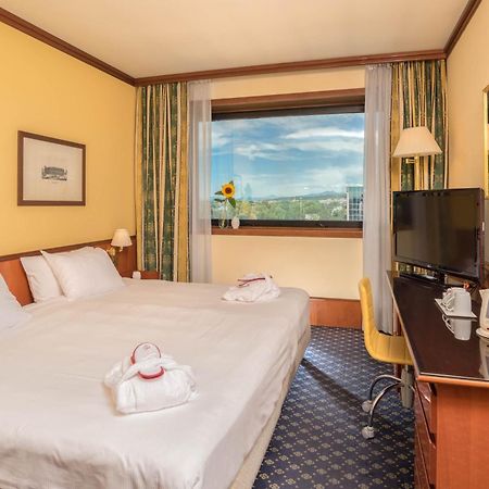 סאן מרטינו בואון אלברגו Hotel Catullo מראה חיצוני תמונה