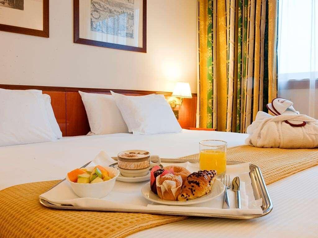 סאן מרטינו בואון אלברגו Hotel Catullo מראה חיצוני תמונה