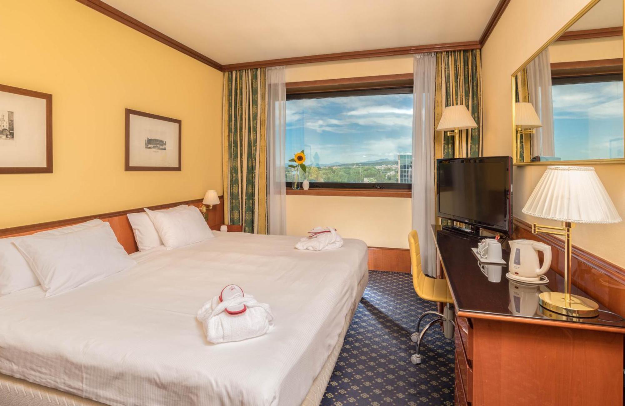 סאן מרטינו בואון אלברגו Hotel Catullo מראה חיצוני תמונה
