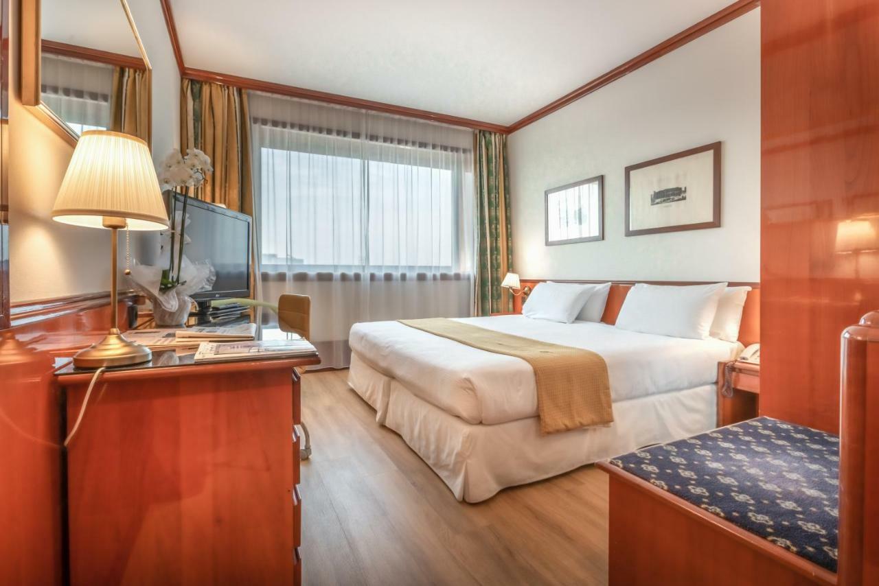 סאן מרטינו בואון אלברגו Hotel Catullo מראה חיצוני תמונה