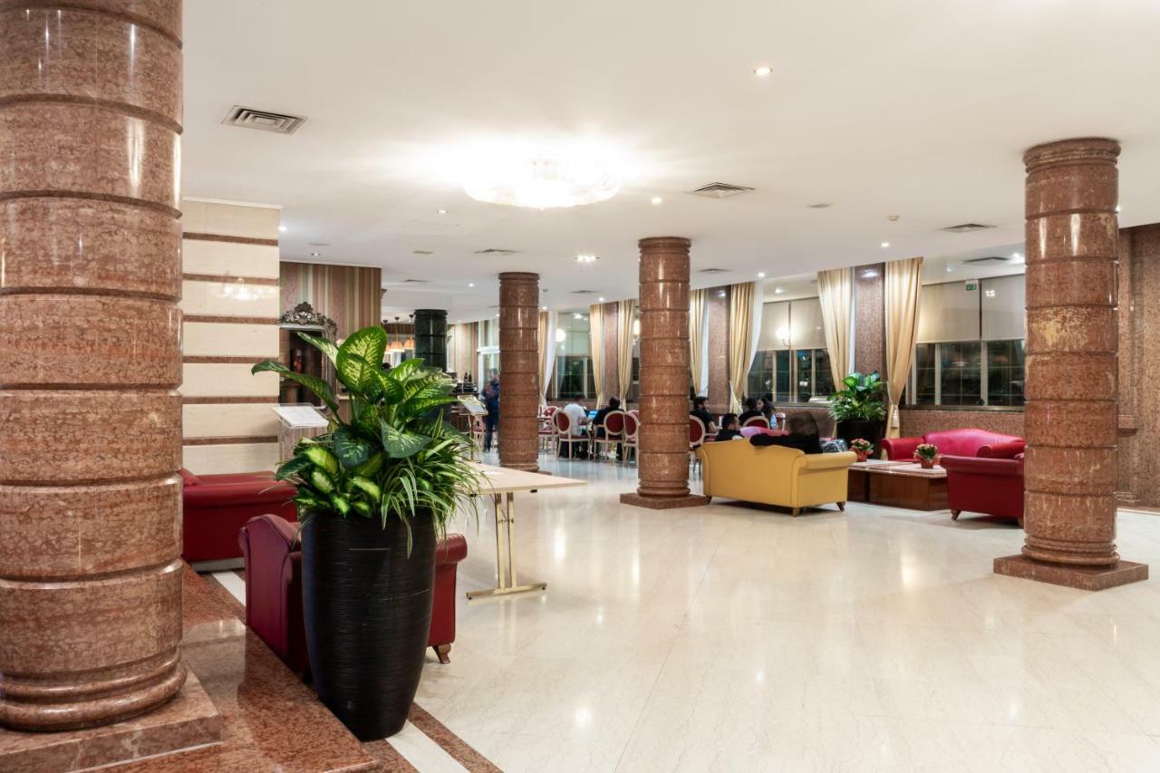 סאן מרטינו בואון אלברגו Hotel Catullo מראה חיצוני תמונה